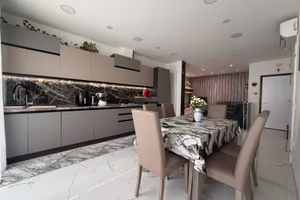 3 camere
