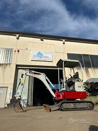 MINIESCAVATORE TAKEUCHI TB215R