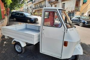 Ape Piaggio 50  restaurata e revisionata