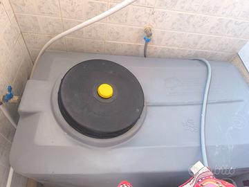 Cisterna 300 litri Con motore