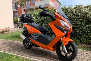 Scooter malaguti madison 3  250 ie