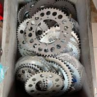 Corone moto d'epoca e moderne