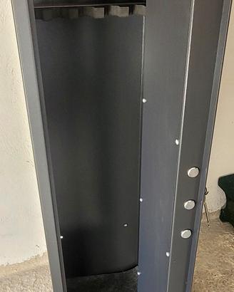 Armadio porta armi in metallo