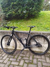 Bicicletta gravel cannondale topstone alluminio