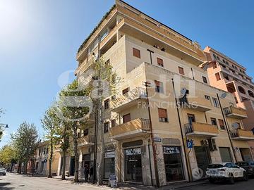 Soluzione di ampia metrature in zona centrale