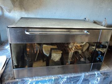 Forno  Philips whirlpool  ventiltato  a 220v
