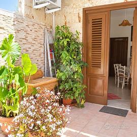 Marsala centro Piano terra di 60 mq con 2 camere
