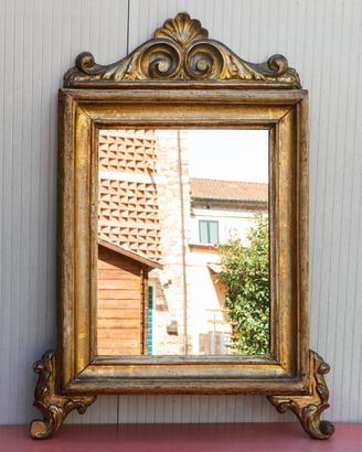 Specchio con cornice in legno laccato dell'800