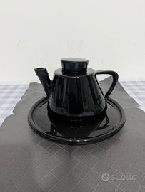 Teiera e piatto Ikea nero ceramica