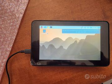 Raspberry Pi 4 8G + Official Touch Display + Case