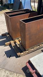 Vasi e fioriere in corten