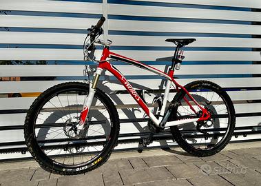 Specialized S-Works Stumpjumper HT 26” Shimano XTR