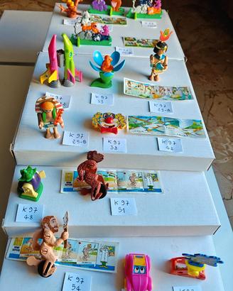 Lotto di 15 Sorpresine Kinder Ferrero (K97)