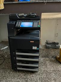 Stampante utax in bianco e nero