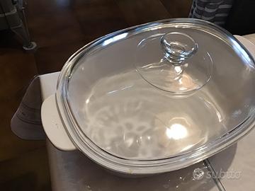 Zuppiera in ceramica e vetro