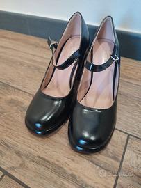 Scarpe donna nero lucido n.38