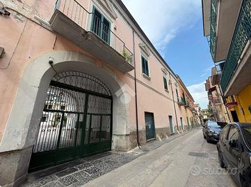 3 LOCALI A CAIVANO