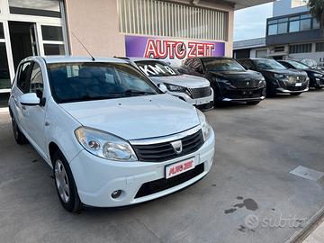 Dacia Sandero 1.5 dCi 70CV Lauréate