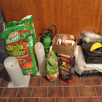 Materiale vario da orto e giardino