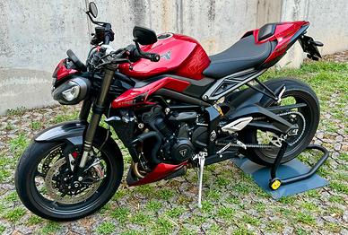 Triumph street triple  765 RS MY23