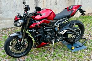 Triumph street triple  765 RS MY23