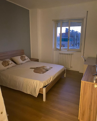 Camere in appartamento per studentesse Latina
