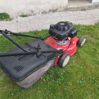 TAGLIAERBE A MOTORE USATO