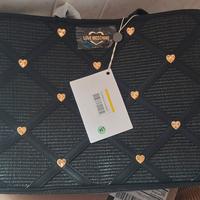 Borsa Love Moschino nera 
Mai usata.
