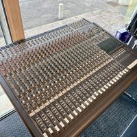 MACKIE 24.8.2 + ALIMENTATORE