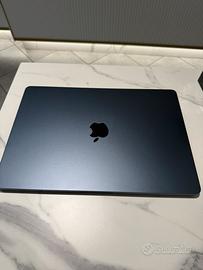 Macbook air (2023) 15 pollici M2