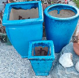 Vasi di terracotta smaltati