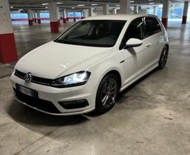 VOLKSWAGEN Golf 7ª serie - 2015