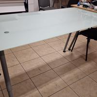 Tavolo ikea galant