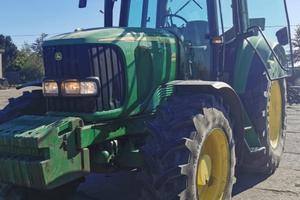 John Deere 6920