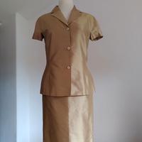 Tailleur Diana Gallesi in pura seta color oro