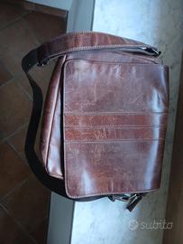 Borsa artigianale  in vera pelle