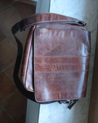 Borsa artigianale  in vera pelle