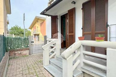 2 LOCALI A SAVIGLIANO