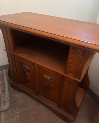 Mobile  Antiquariato