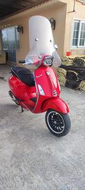 Vespa 50 Sprint.