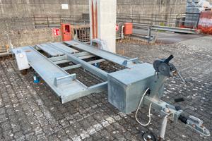 Carrello Rimorchio porta auto e cose