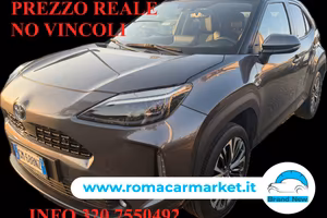 Toyota Yaris Cross 1.5h Lounge fwd 116cv e-cvt KM