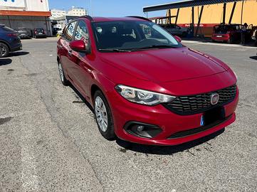 Fiat Tipo 1.3 Mjt S&S SW Lounge