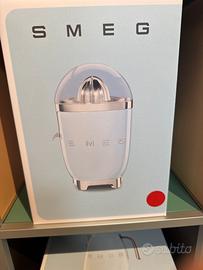Smeg spremiagrumi rosso