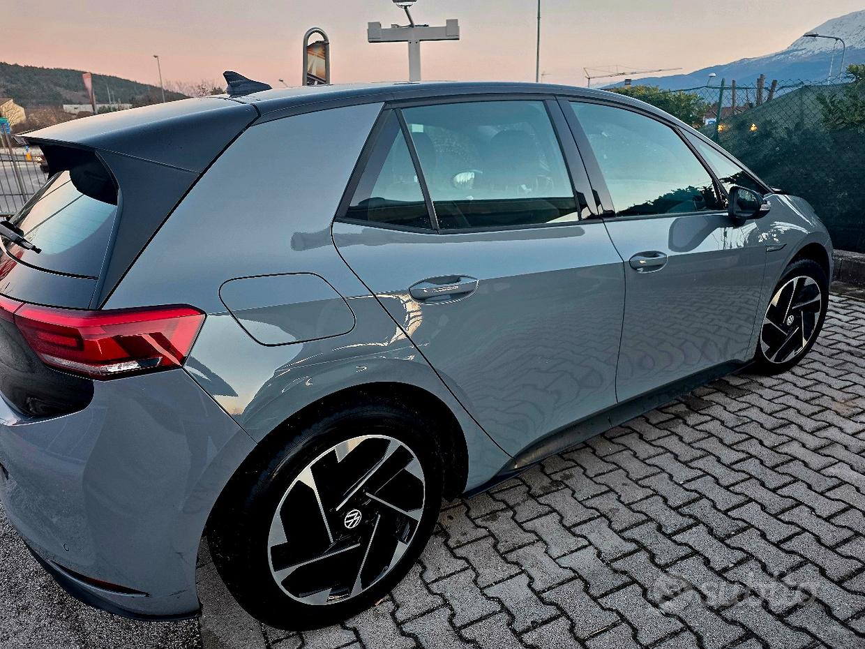 VOLKSWAGEN ID.3