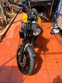 Yamaha XSR 700cc
