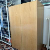 Armadio in legno