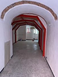 Locale in centro storico Celle Ligure