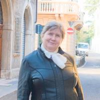 Badante colf con referenze 24h