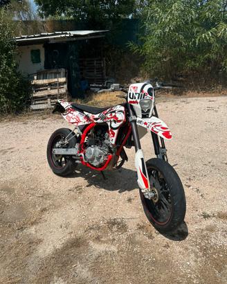 SWM SM125R